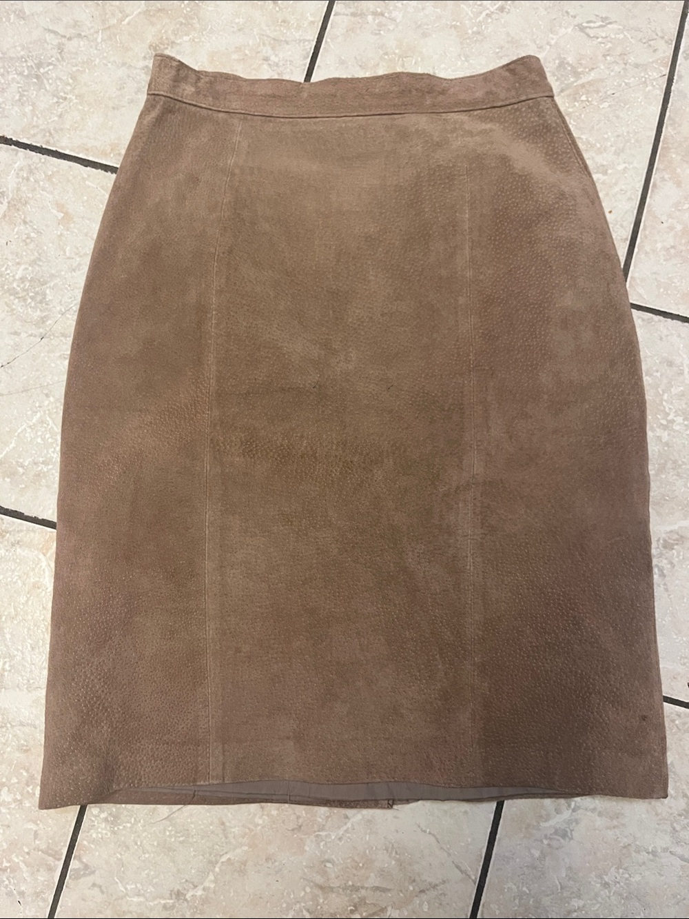 Hastings & Smith Tan Suede Skirt 6